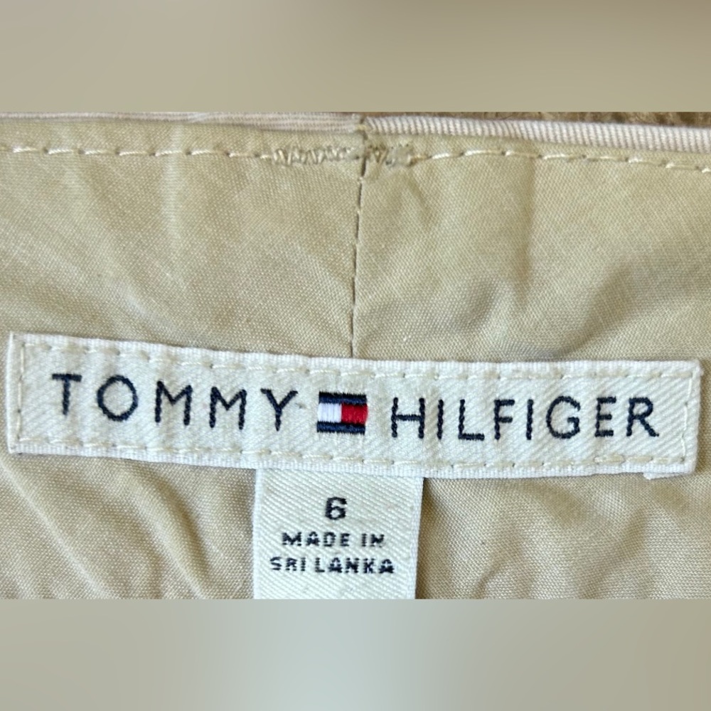 Shorts - Picture 3 of 3